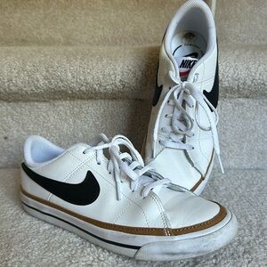 Nike Court sneakers